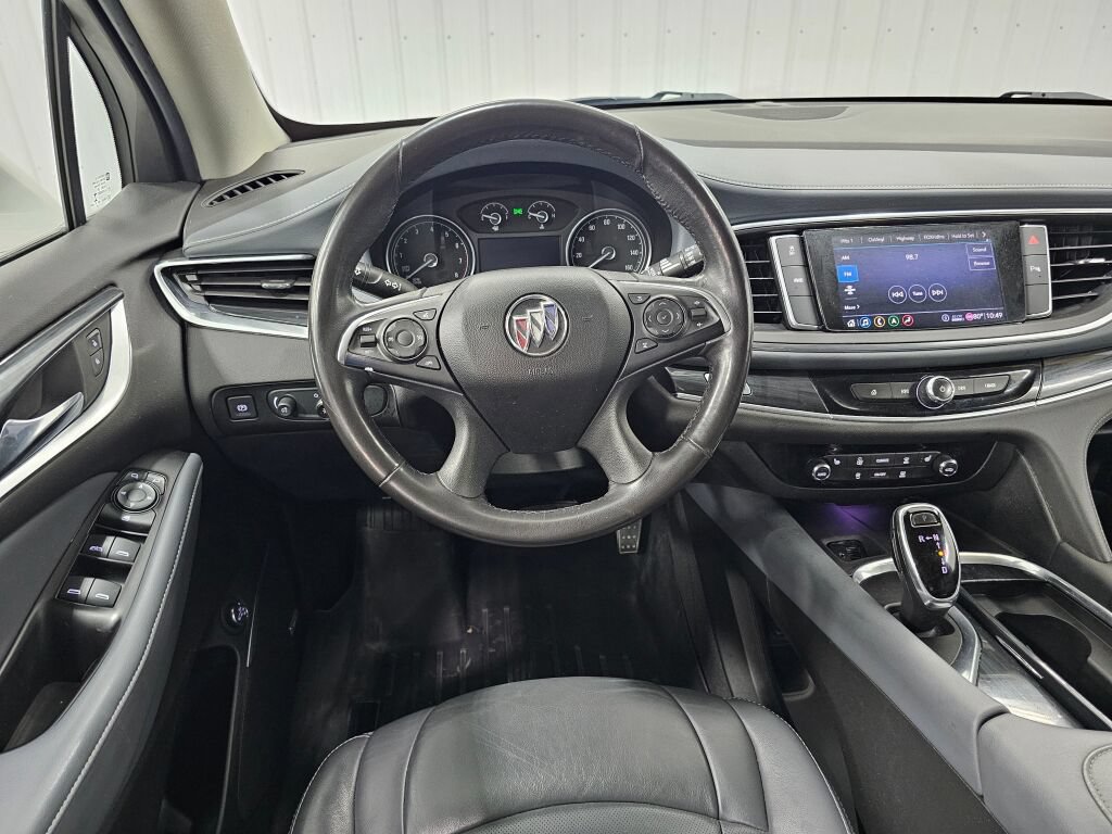 Used 2020 Buick Enclave Essence w/ Sound and Sites Package AWD/4WD image 15