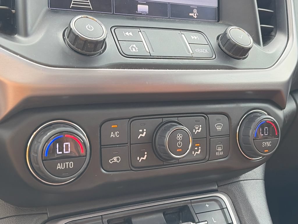 Used 2020 GMC Acadia AT4 w/ Driver Alert Package II AWD/4WD image 26