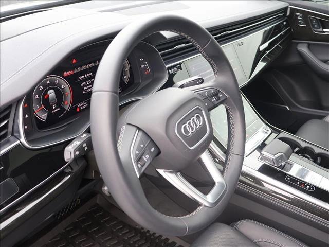 Used 2025 Audi Q7 3.0T Prestige AWD/4WD image 14