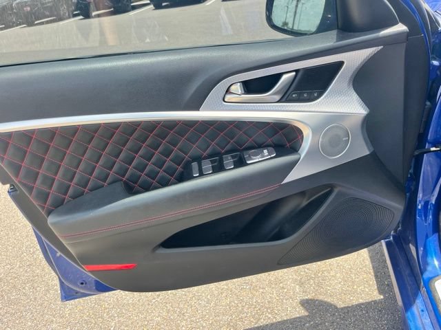 Used 2022 Genesis G70 3.3T RWD image 12