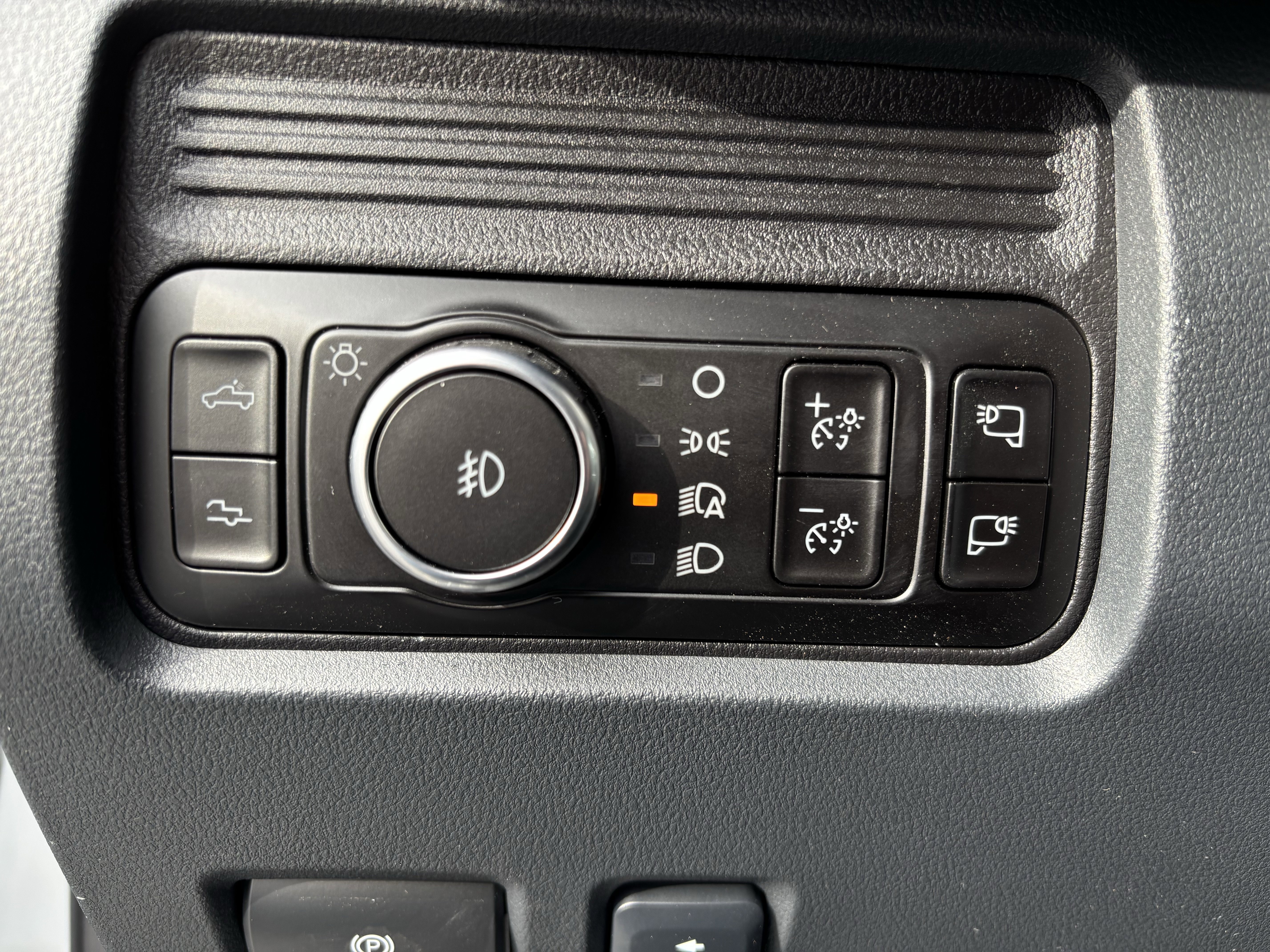 New 2026 Ford F350 Platinum image 19