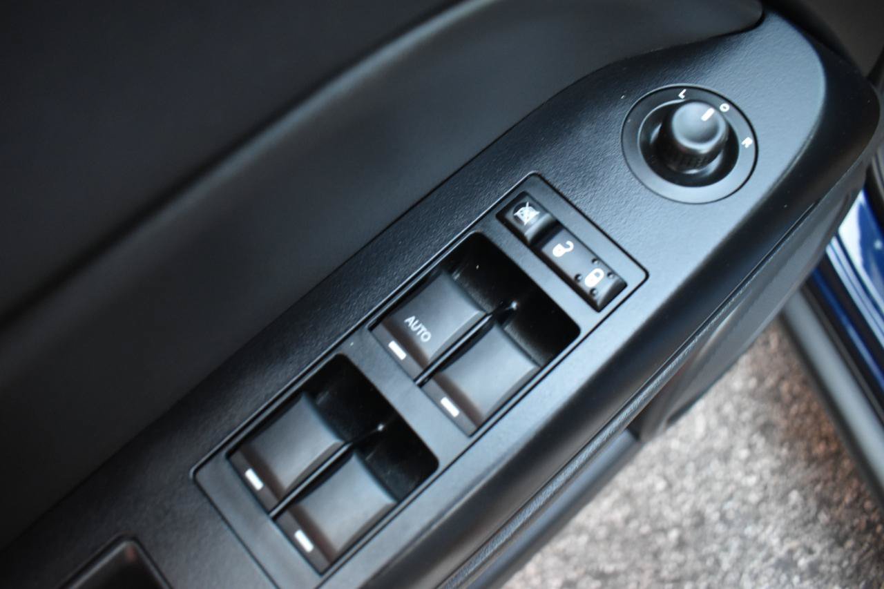 Used 2012 Jeep Compass Sport AWD/4WD image 28