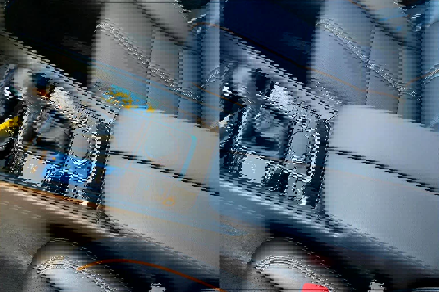 Certified 2025 MAZDA CX-50 AWD 2.5 Turbo w/ Accent Package image 15