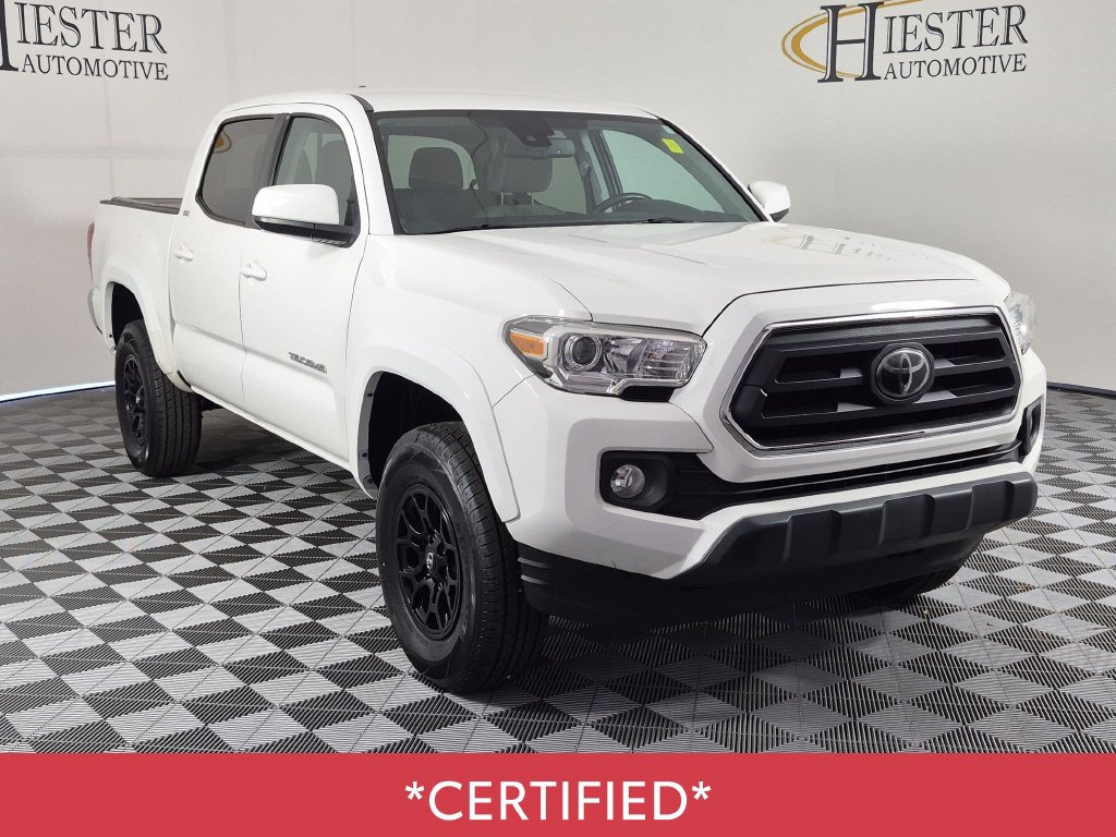 Used 2021 Toyota Tacoma SR5 RWD image 2
