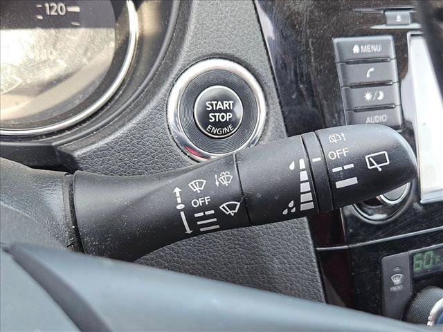 Used 2020 Nissan Rogue SV AWD/4WD image 11