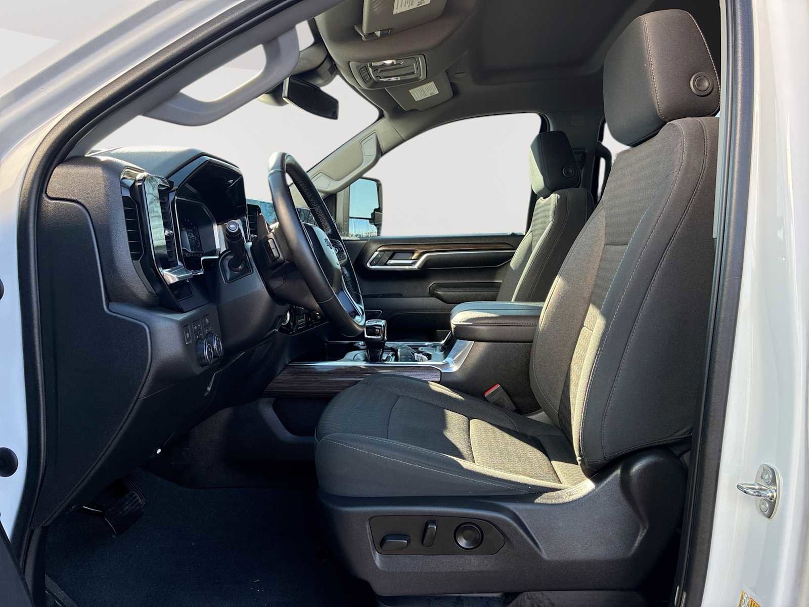 Certified 2023 Chevrolet Silverado 1500 RST image 18