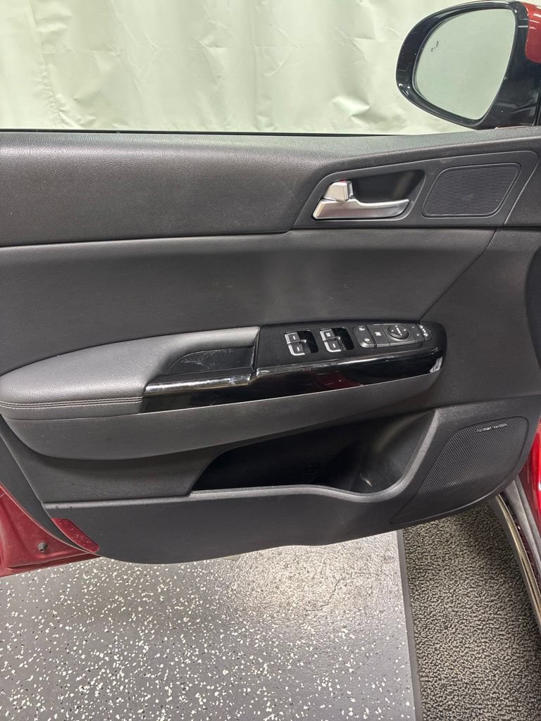 Used 2020 Kia Sportage SX AWD/4WD image 12