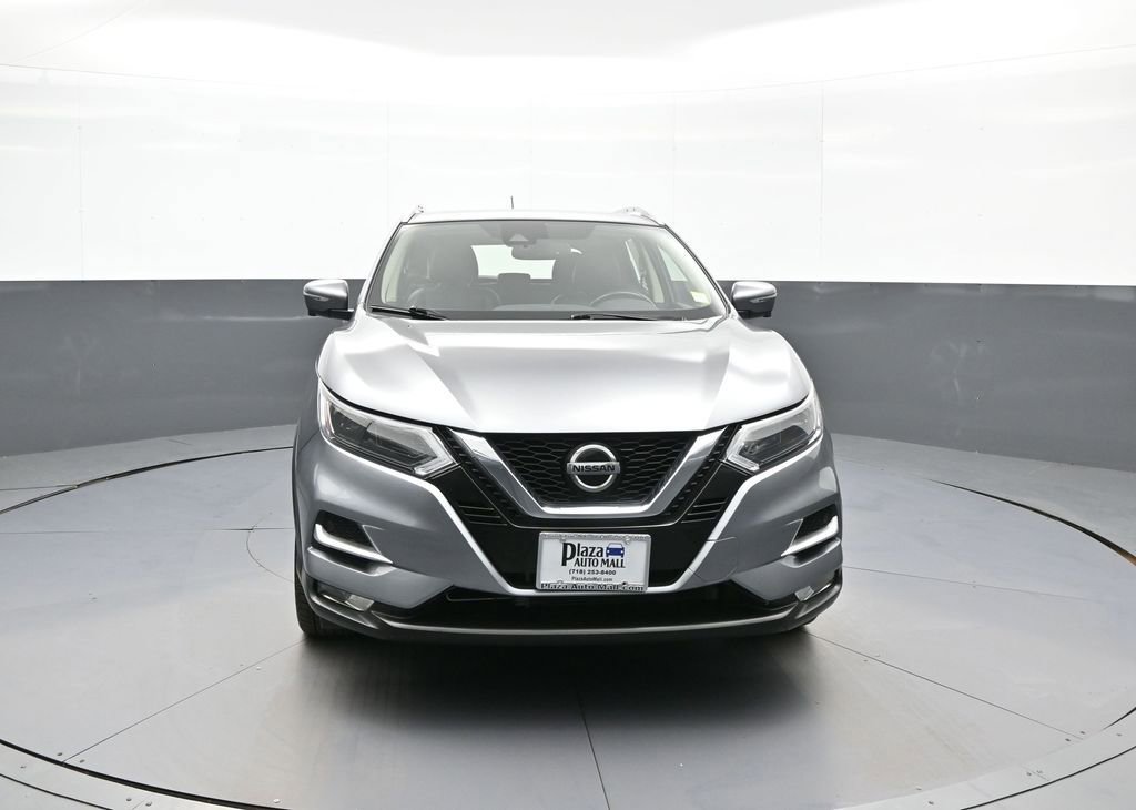 Used 2021 Nissan Rogue Sport SL w/ Premium Package AWD/4WD image 2