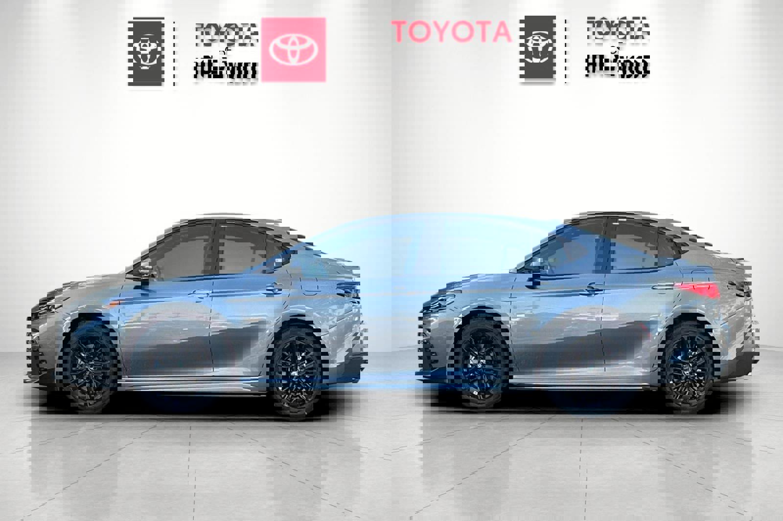 New 2026 Toyota Camry SE image 9