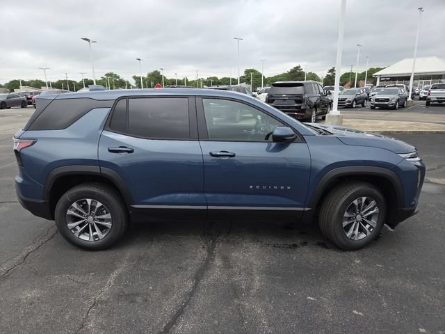 New 2026 Chevrolet Equinox LT w/ Convenience Package II AWD/4WD image 24