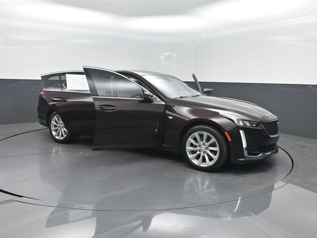 Used 2021 Cadillac CT5 Luxury w/ Cold Weather Package AWD/4WD image 38