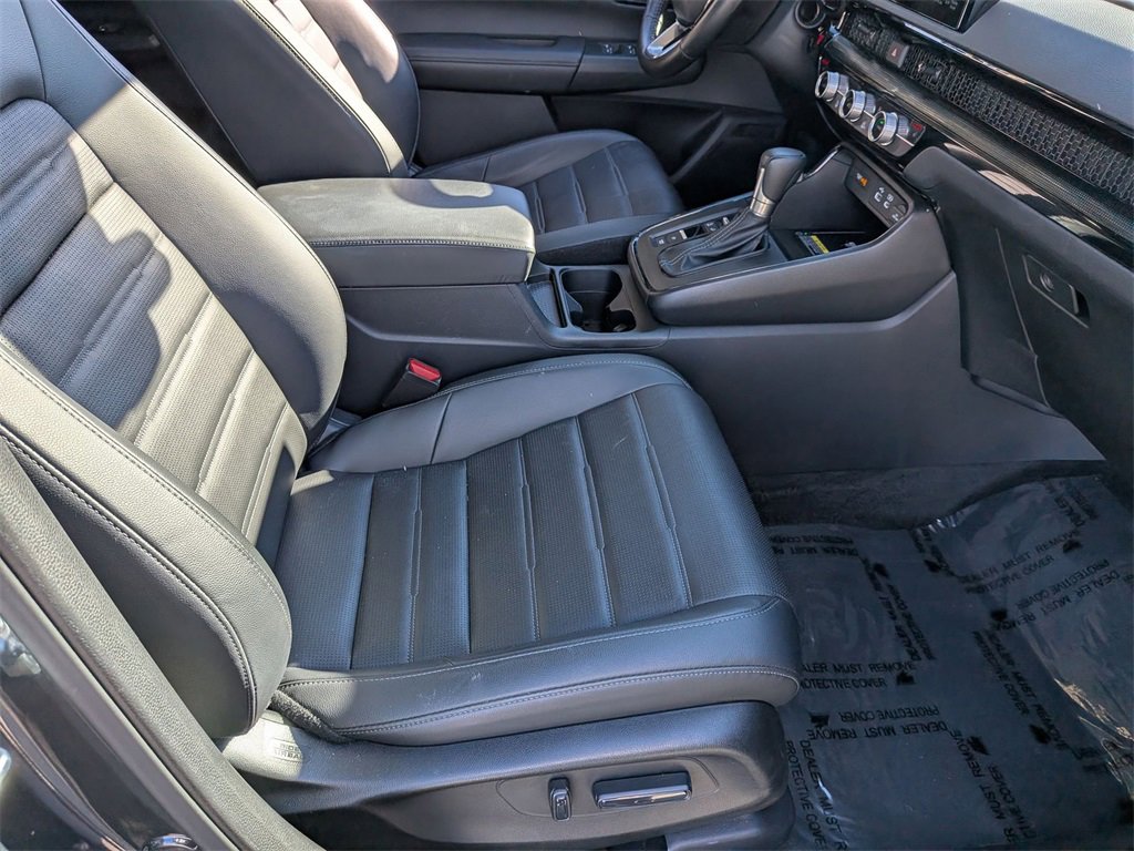 Used 2025 Honda CR-V EX-L image 29