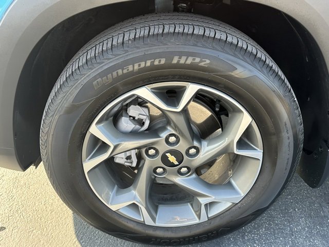 Certified 2025 Chevrolet Trax LT w/ Driver Confidence Package image 37