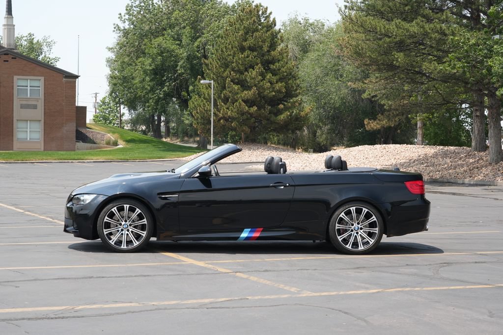 Used 2009 BMW M3 Convertible RWD image 2