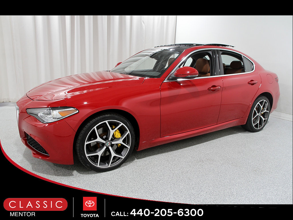 Used 2021 Alfa Romeo Giulia Ti w/ Active Assist 2 Package TI AWD/4WD image 3