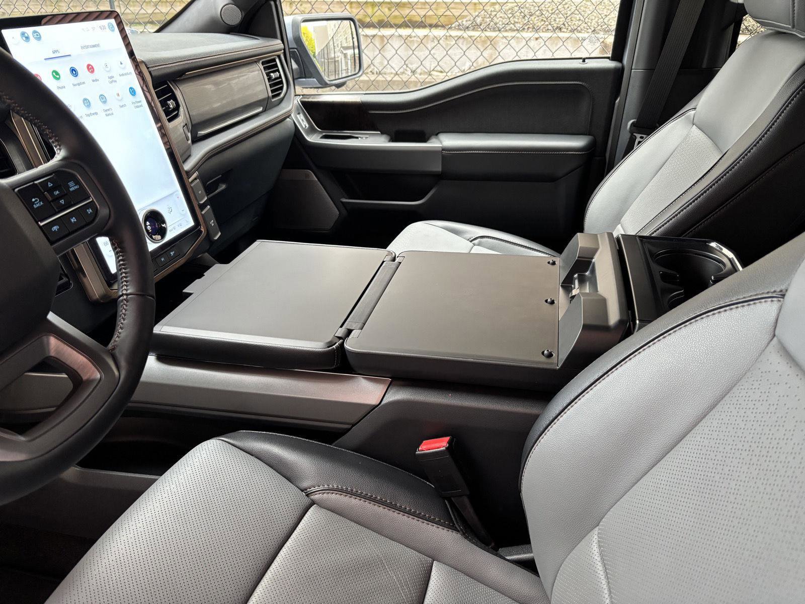 Used 2022 Ford F150 Lightning Lariat AWD/4WD image 25