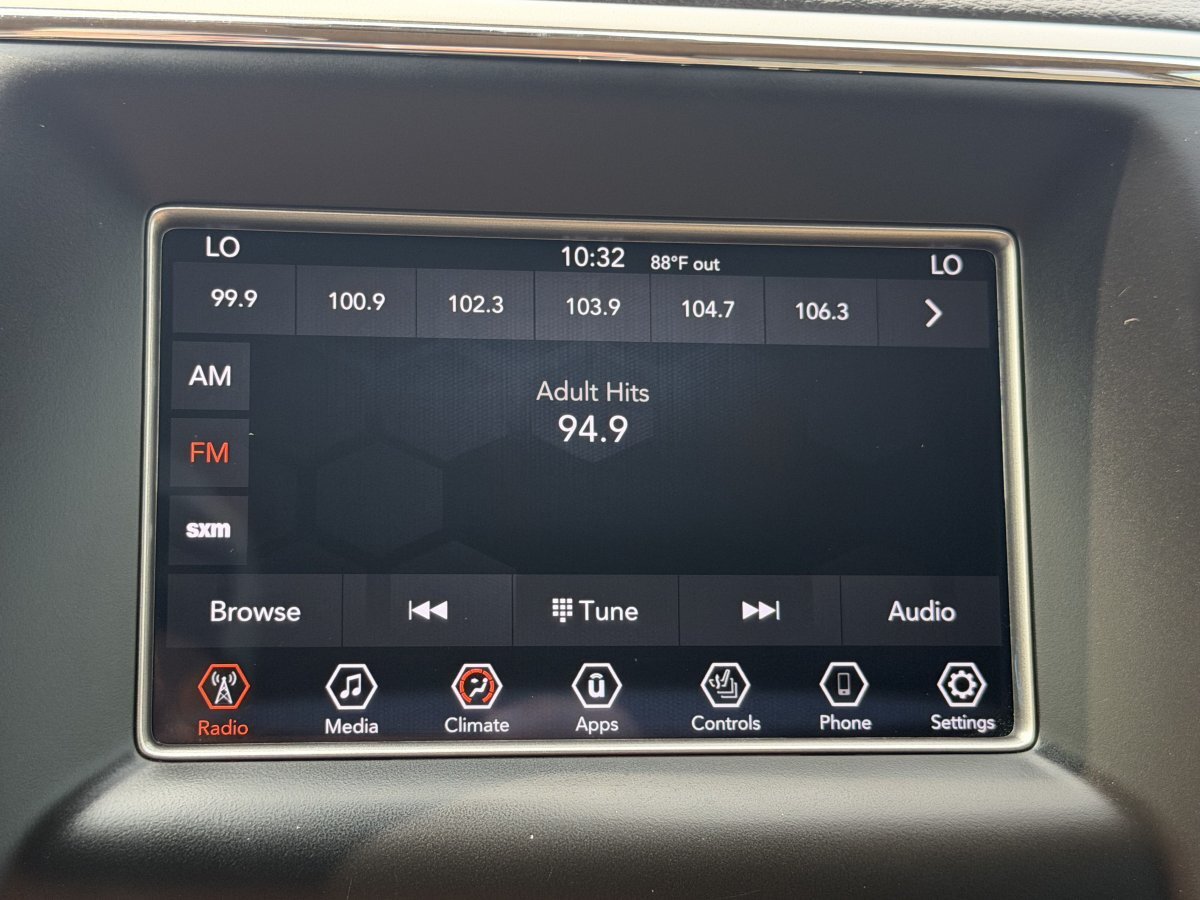 Used 2018 Jeep Grand Cherokee Limited RWD image 28