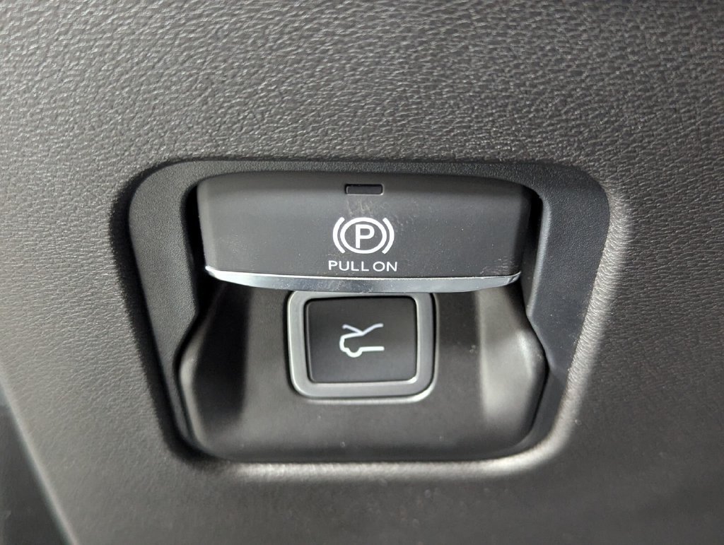 New 2026 Jeep Cherokee Limited AWD/4WD image 16