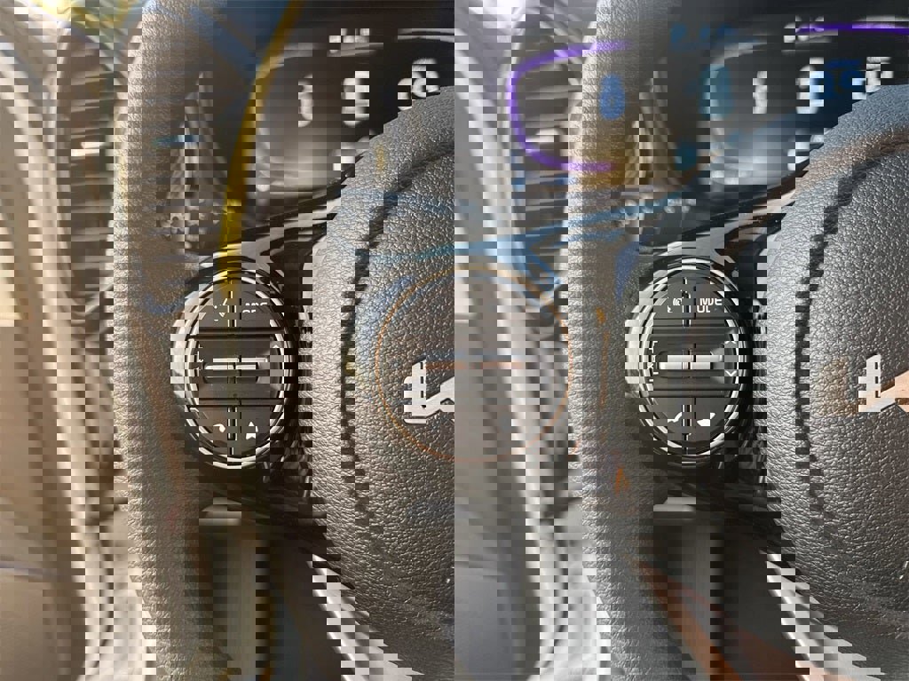 New 2025 Kia Soul S image 18