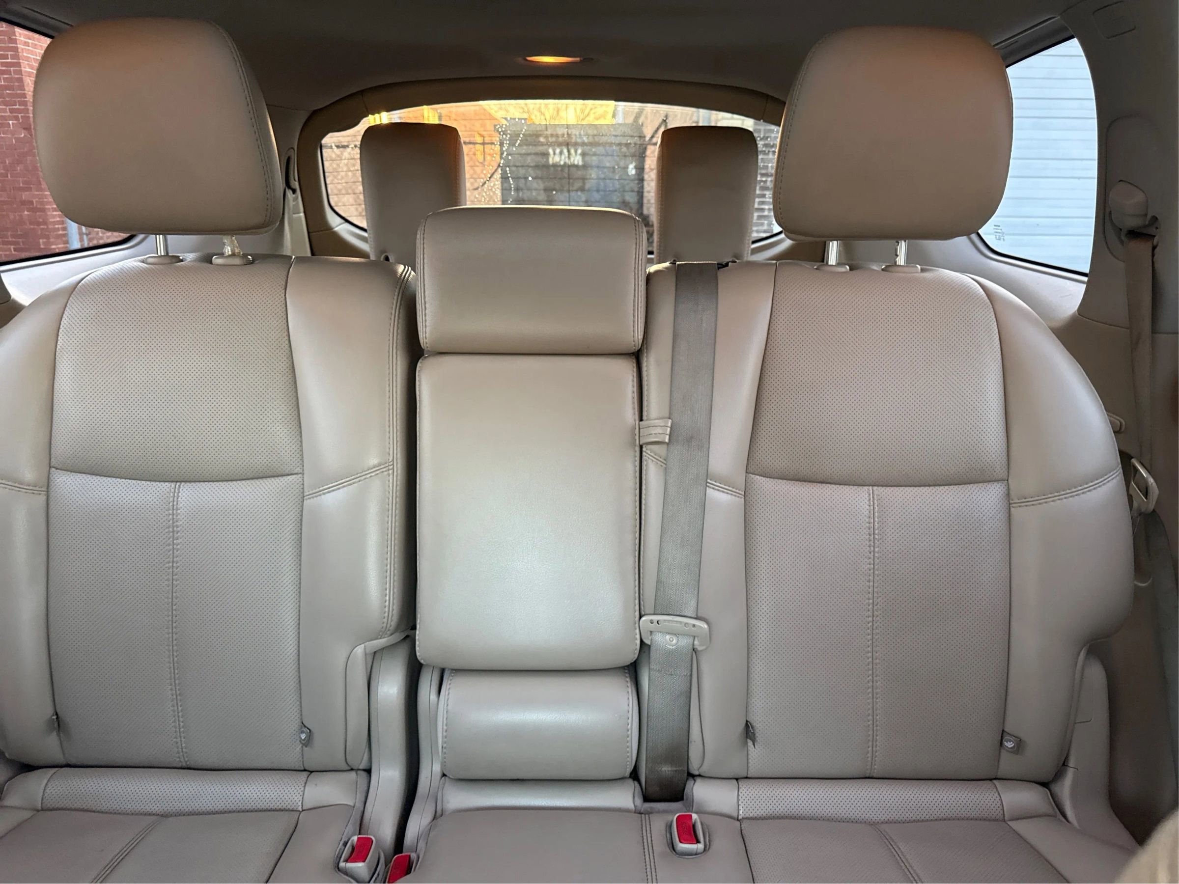 Used 2015 Nissan Pathfinder Platinum AWD/4WD image 26