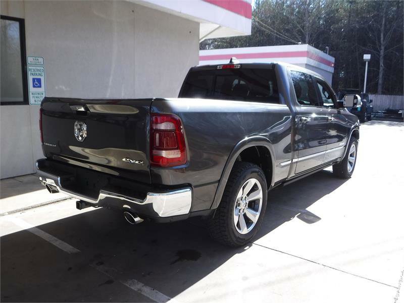 Used 2019 RAM 1500 Limited image 3