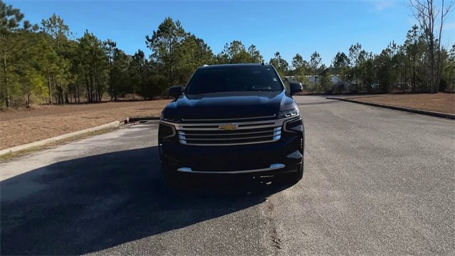 Used 2023 Chevrolet Tahoe High Country image 2