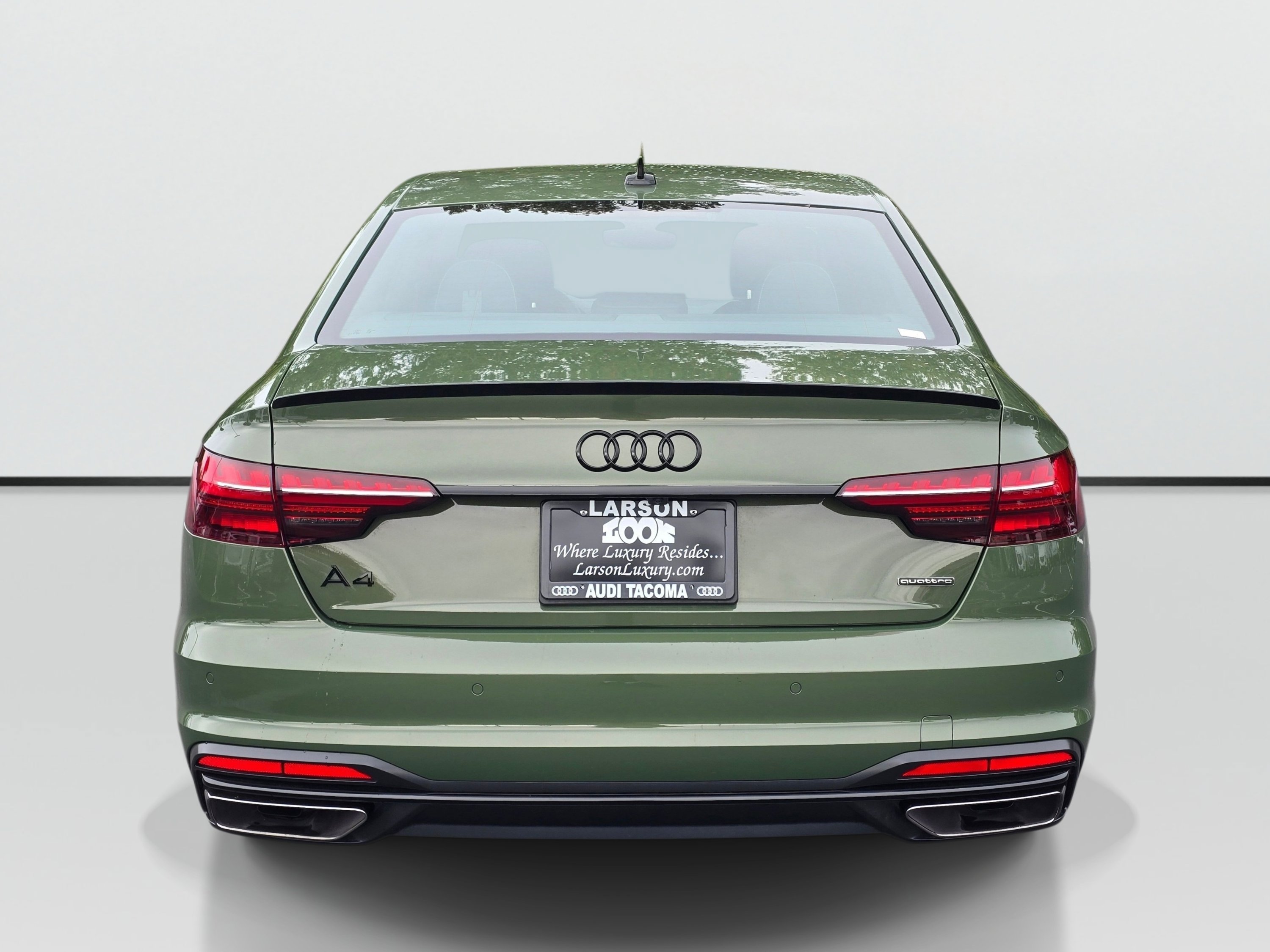 Used 2023 Audi A4 2.0T Premium Plus AWD/4WD image 4