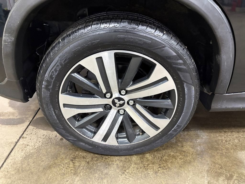 Used 2021 Mitsubishi Outlander Sport SE image 19