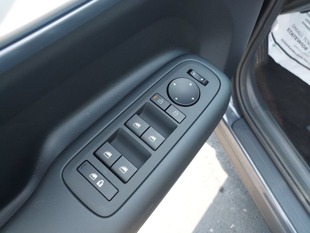 New 2027 Hyundai Santa Fe SE FWD image 11