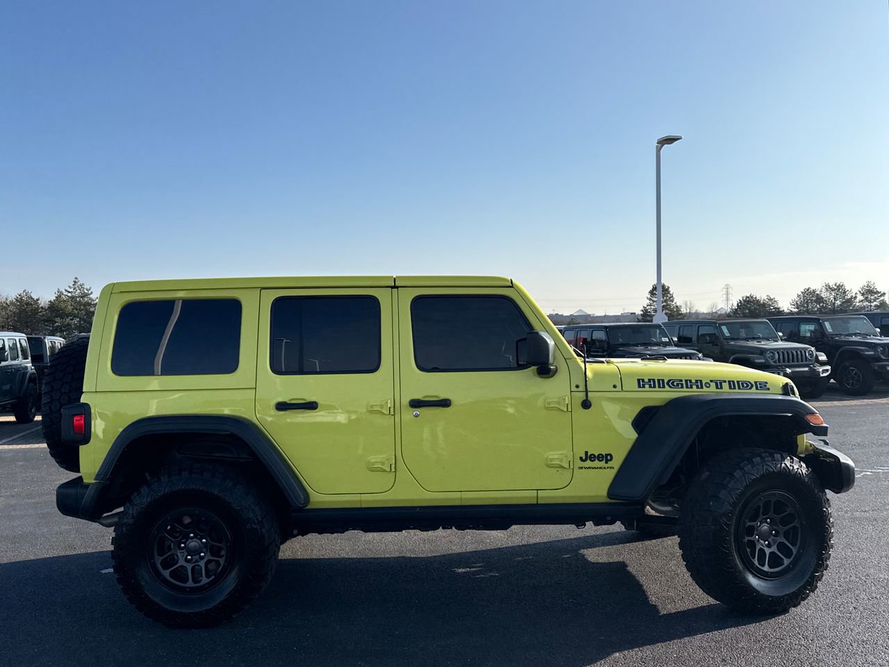 Used 2023 Jeep Wrangler Unlimited Sport image 2