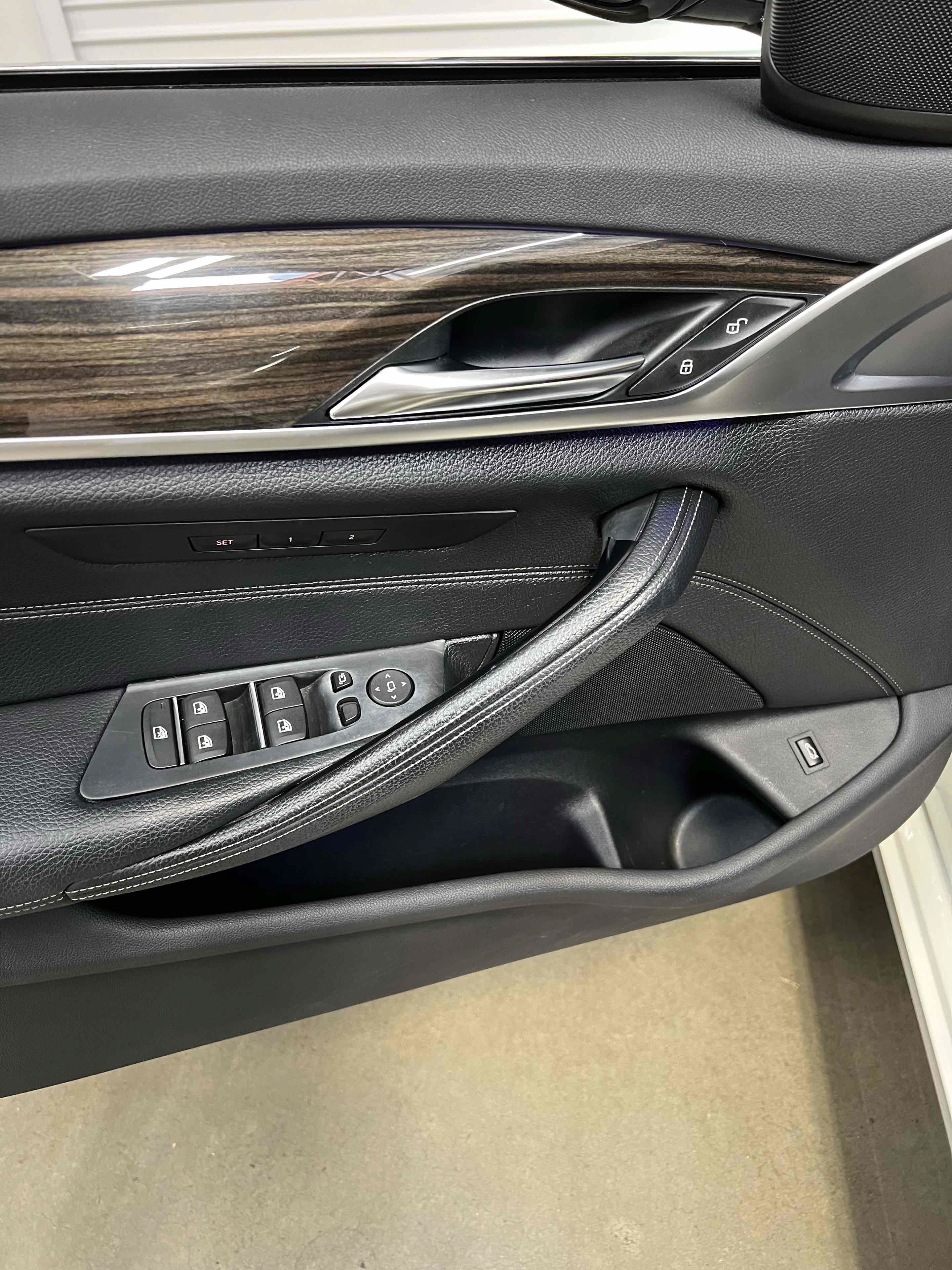 Used 2017 BMW 540i RWD image 86