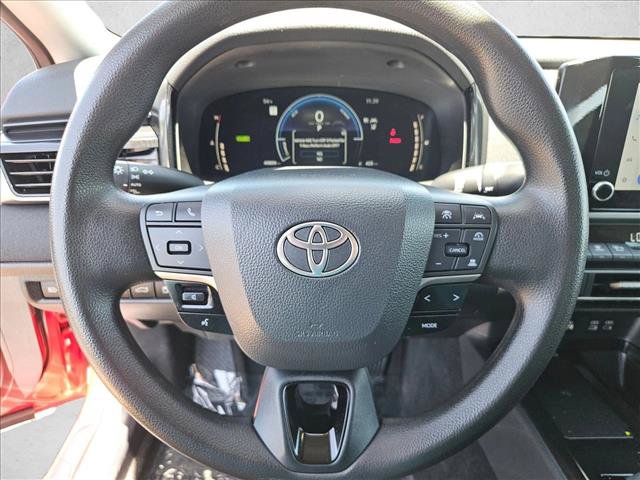 Used 2025 Toyota Camry LE FWD image 13