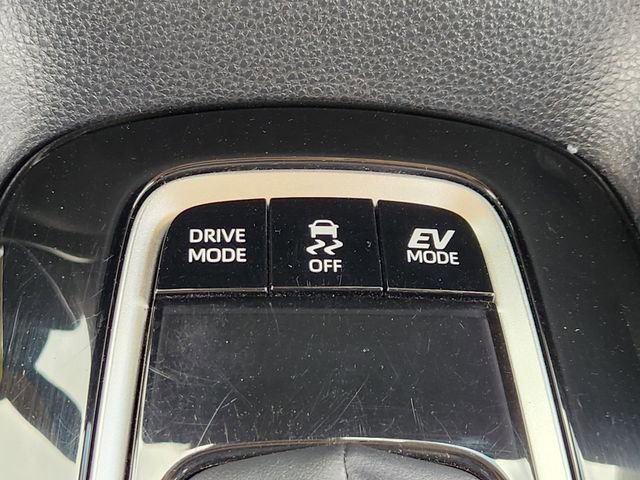 Used 2024 Toyota Corolla LE image 13