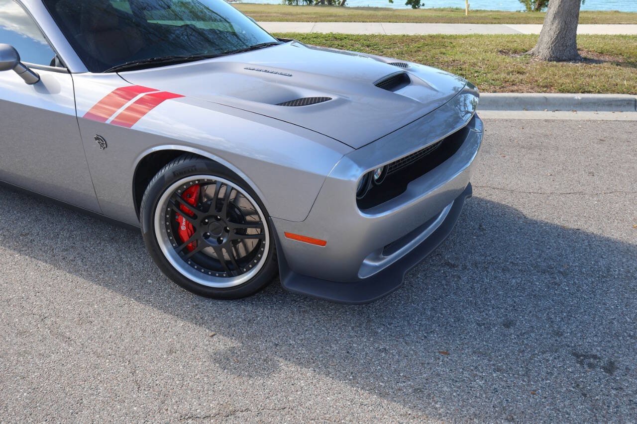 Used 2015 Dodge Challenger SRT Hellcat image 45