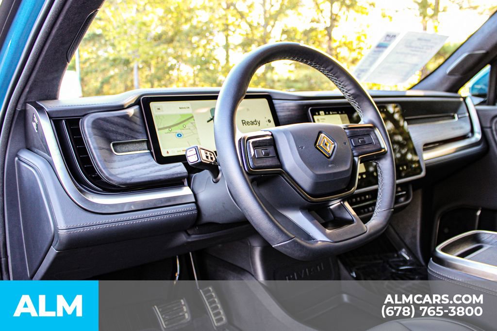 Used 2024 Rivian R1S Adventure image 33