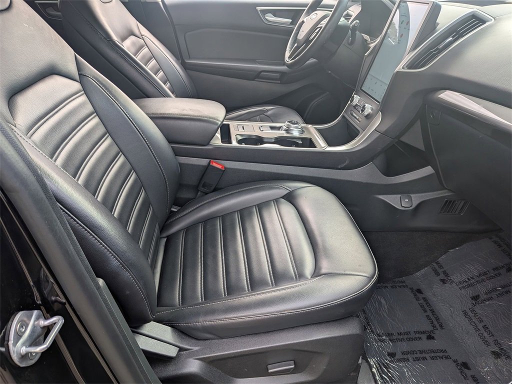 Used 2024 Ford Edge SEL image 28
