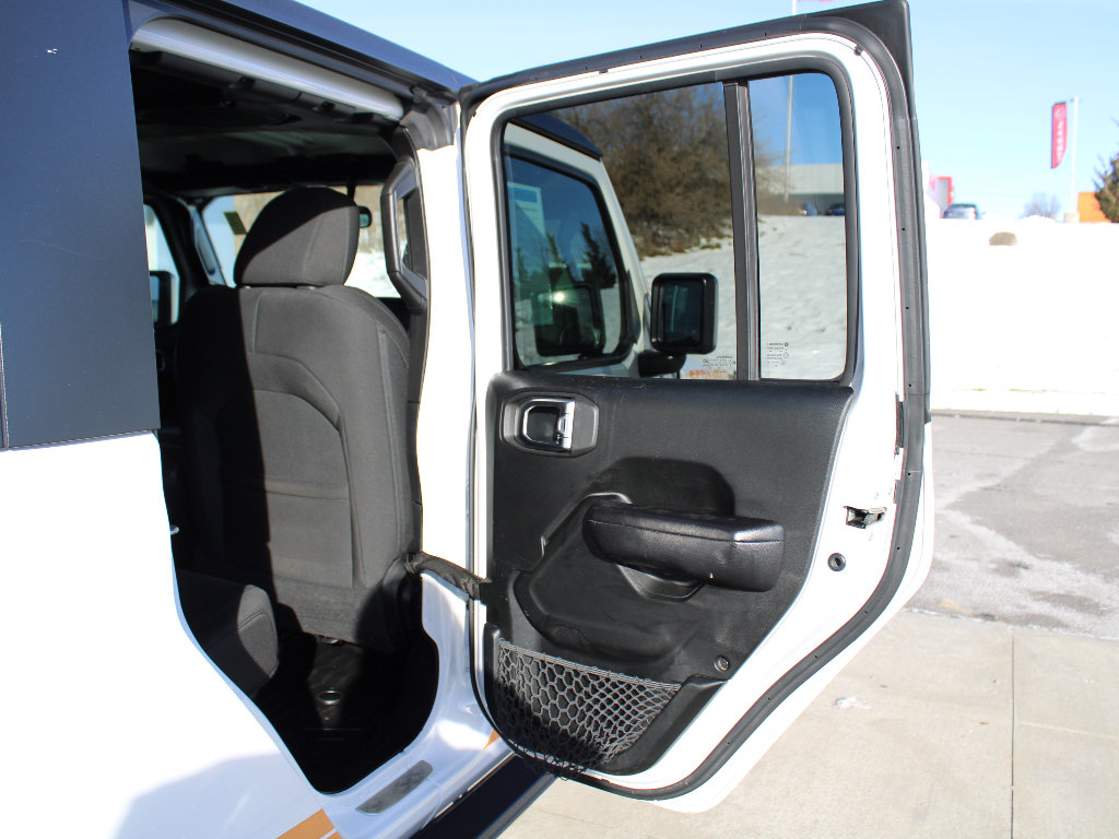 Used 2020 Jeep Gladiator Sport w/ Quick Order Package 24S image 13