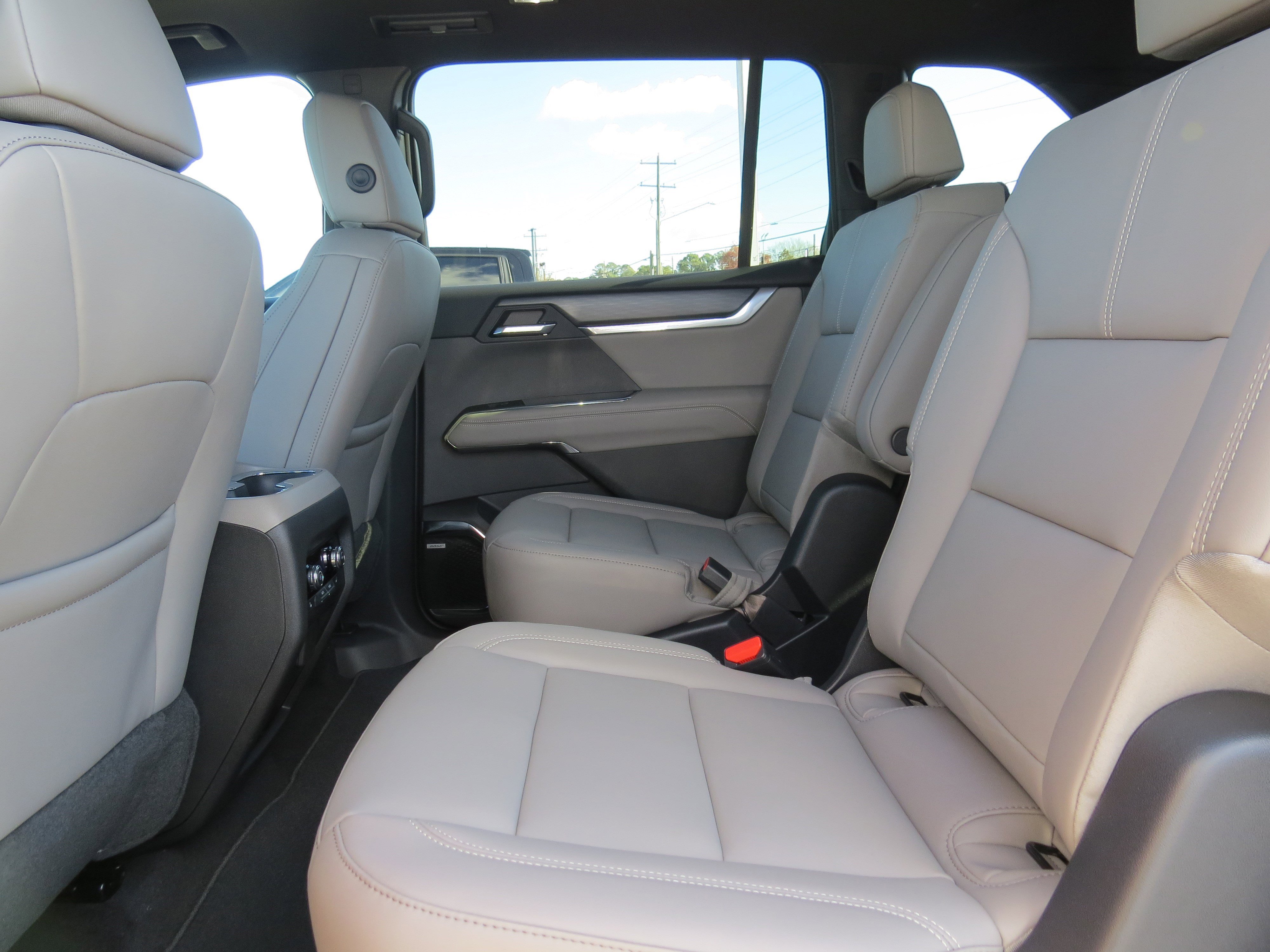 New 2026 GMC Acadia Elevation w/ Elevation Premium Package image 18