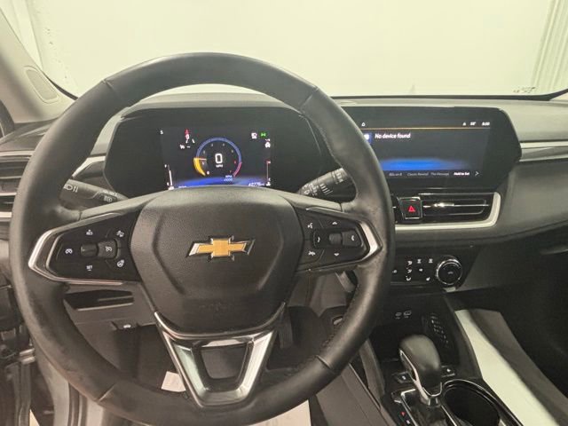 Used 2025 Chevrolet TrailBlazer LT w/ Convenience Package FWD image 19