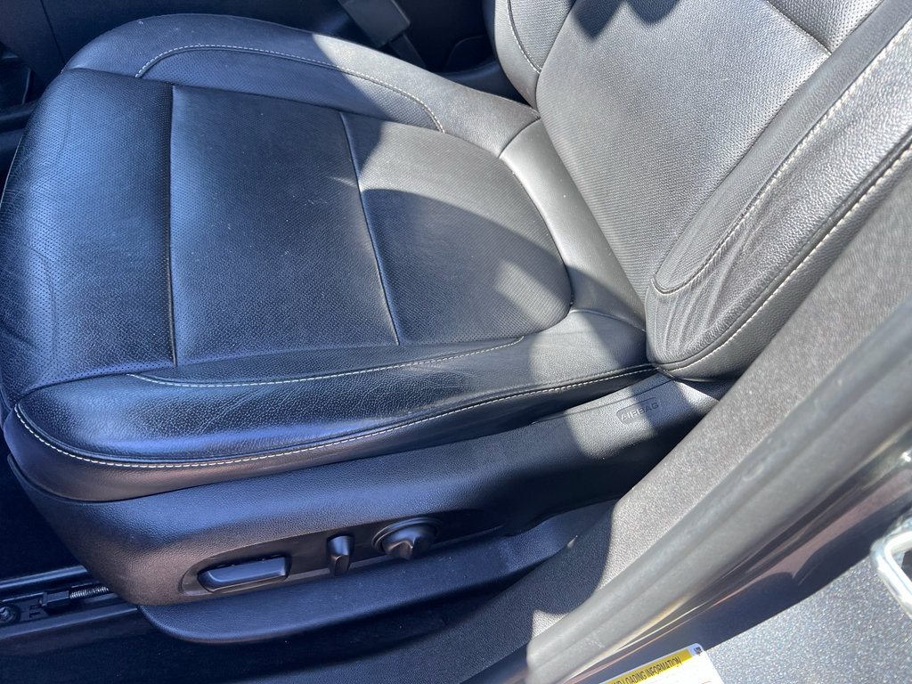 Used 2020 GMC Acadia SLT image 17