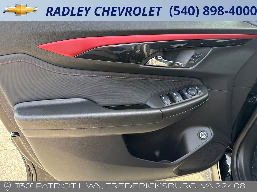 Certified 2025 Chevrolet TrailBlazer RS w/ Convenience Package image 8