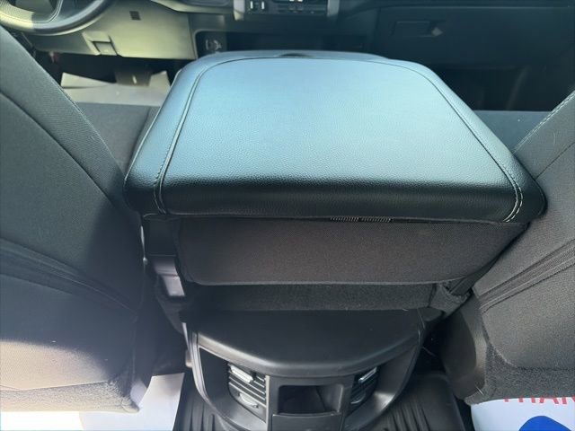 Used 2024 RAM 2500 Tradesman w/ Chrome Appearance Group image 13