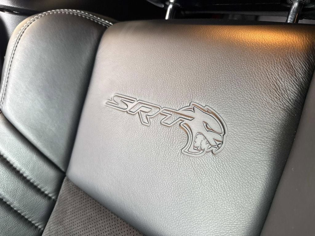 Used 2022 Dodge Challenger SRT Hellcat w/ Plus Package RWD image 29