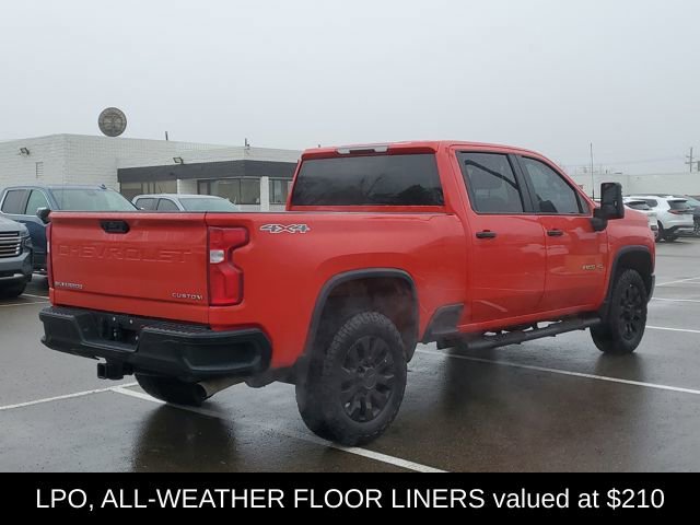 Used 2020 Chevrolet Silverado 2500 Custom w/ Custom Value Package image 4