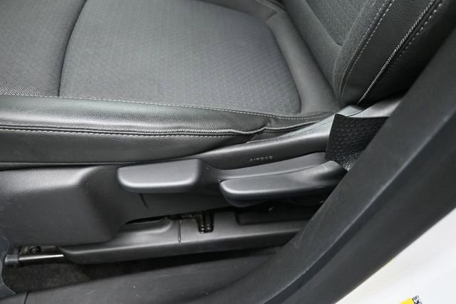 Used 2025 Buick Encore GX Preferred AWD/4WD image 14