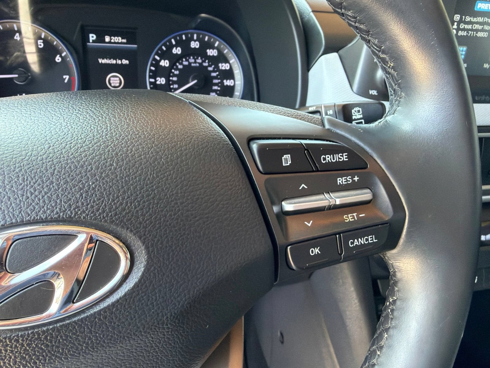 Used 2021 Hyundai Kona Limited FWD image 11