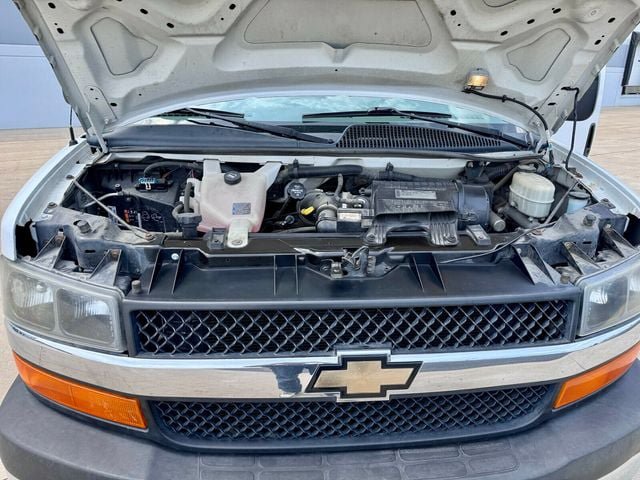 Used 2014 Chevrolet Express 1500 LT w/ LT Preferred Equipment Group RWD image 18
