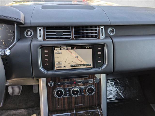 Used 2014 Land Rover Range Rover HSE image 13