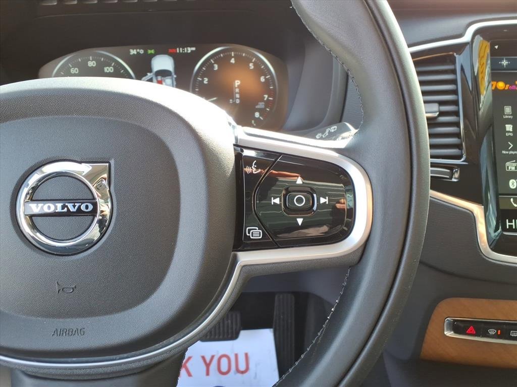 Used 2022 Volvo XC90 T6 Momentum w/ Advanced Package image 21