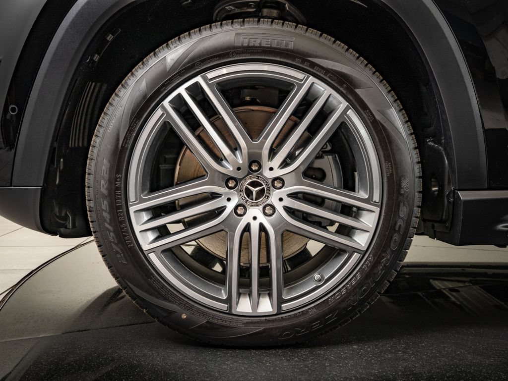 New 2026 Mercedes-Benz GLS 450 4MATIC image 13